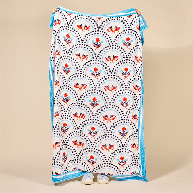 Snuggle Up Plush Blanket–All-American Darling
