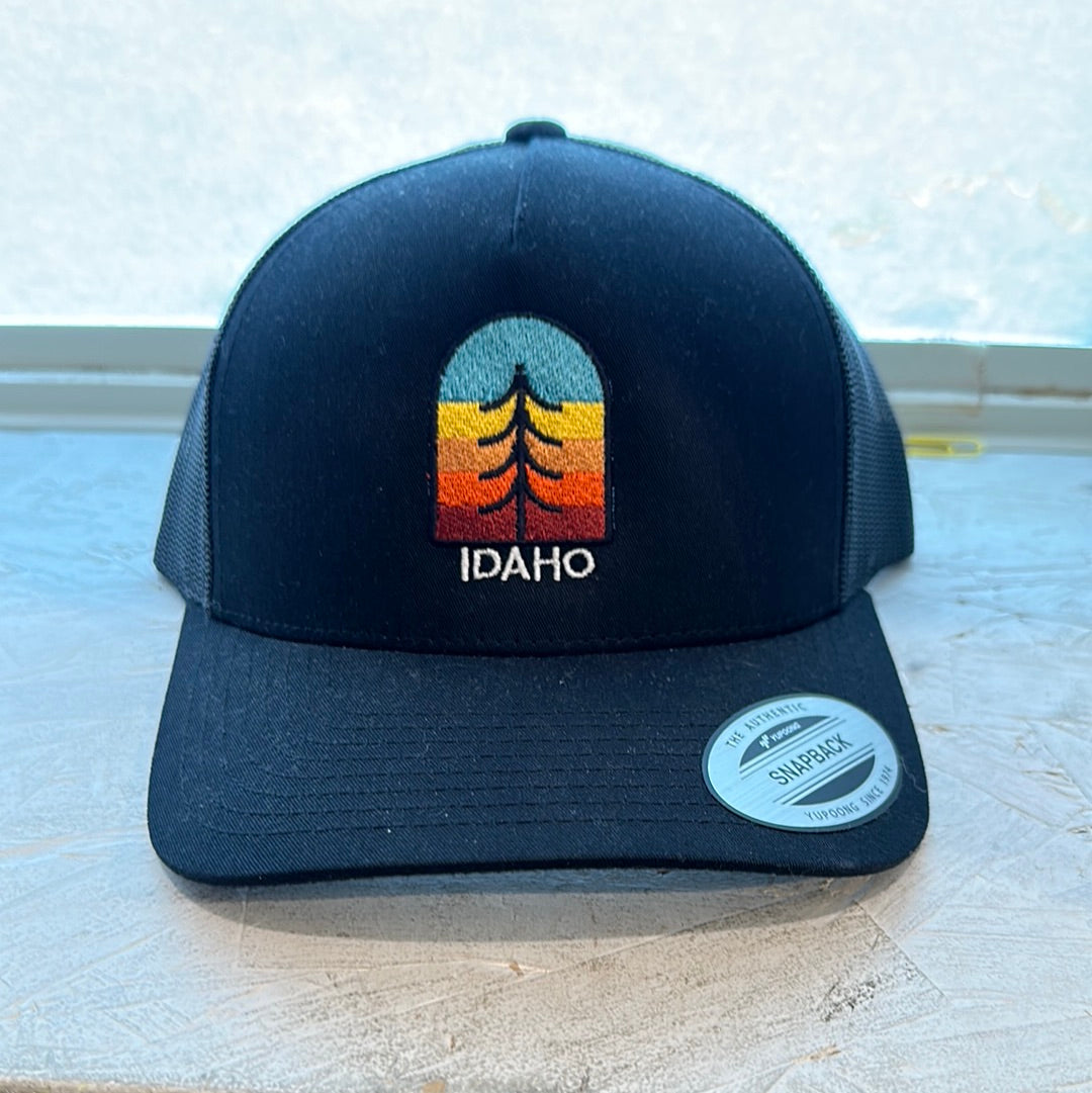 Idaho Tree Crest Trucker Hats- Black
