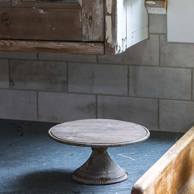 Round Display Pedestal