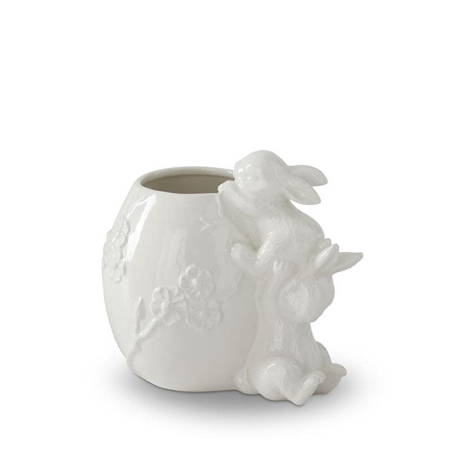7 Inch White Ceramic Flower Embossed Egg Container