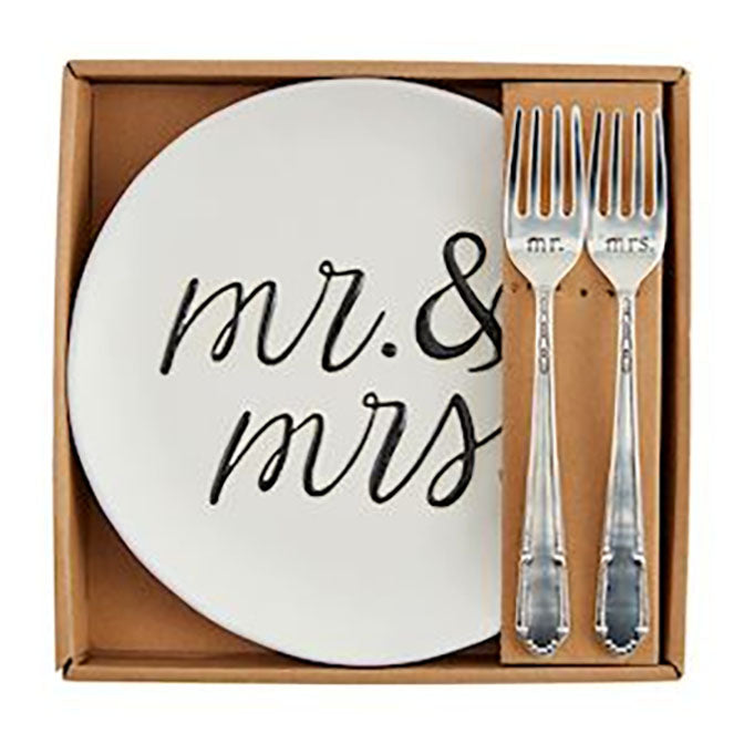 Mr. & Mrs. Cake Plate Set