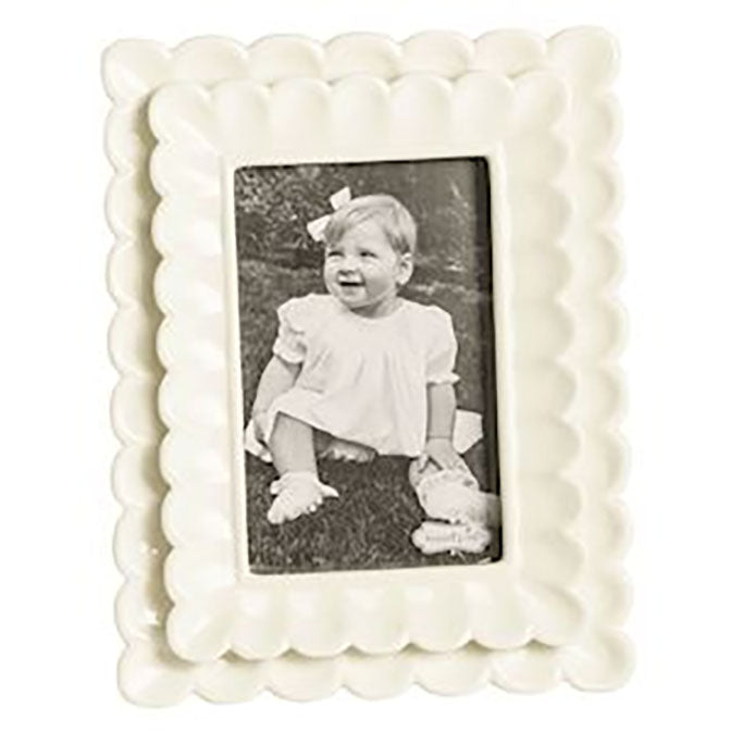 Small White Scalloped Frame