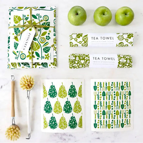 Green Gardening Tea Towel & Dishcloth Bundle