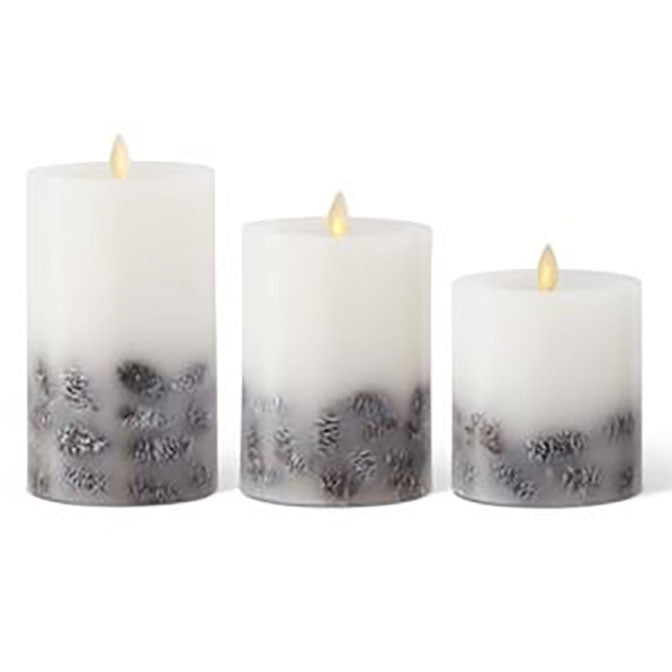White Wax w/Pinecone Indoor Pillar Candle