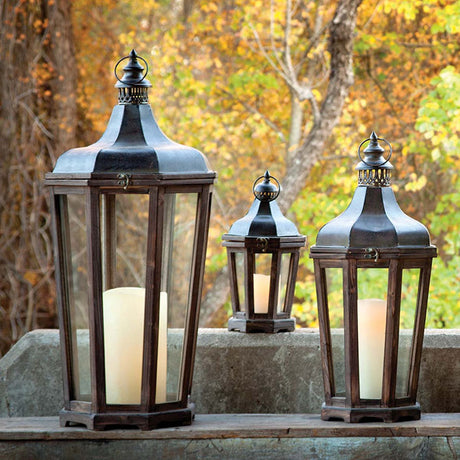 Hillcrest Lantern