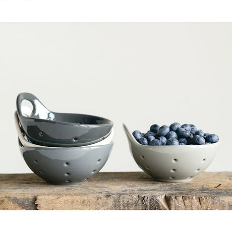 Stoneware Berry Bowl with Handle