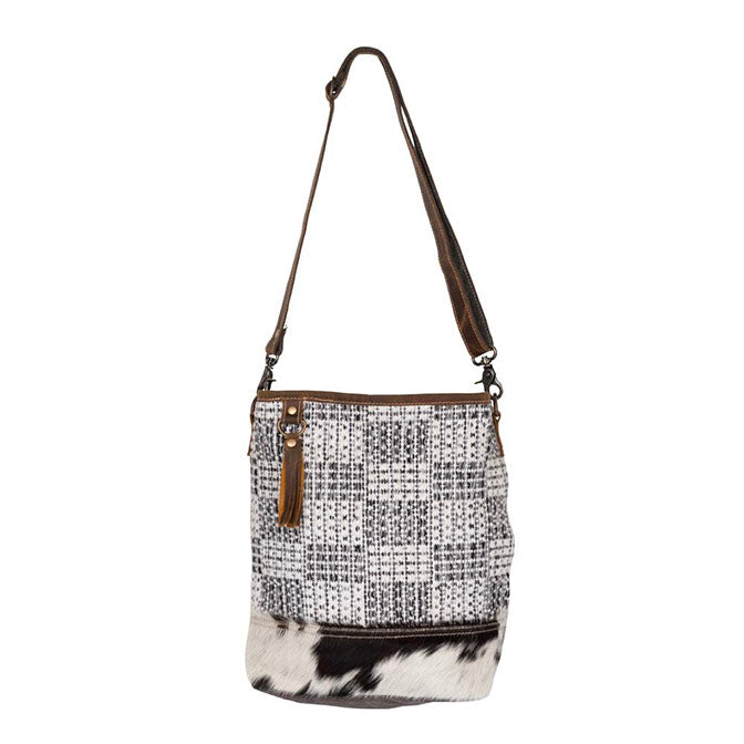 Elegant Canvas Shoulder Bag